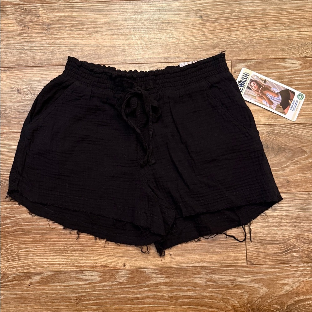 Rewash Black Women's Shorts